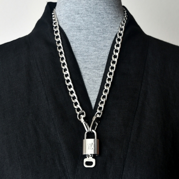 Authentic Louis Vuitton SILVER Lock & Keys Necklace #315 NEW ~2 Chains Included✨ - Picture 6 of 11